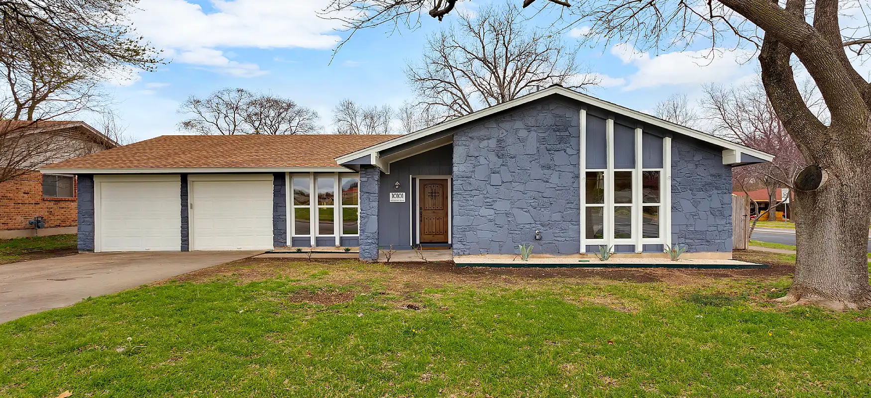 Mountain Quail House Photo