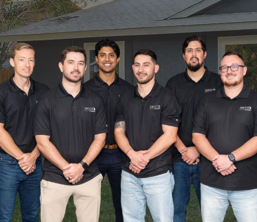 Smooth Closing Staff